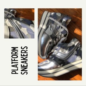 wedge platform camo print sneakers